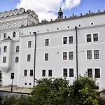 Zamek Centrum Szálloda 4*