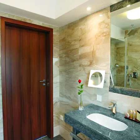 Zamek Centrum Szálloda