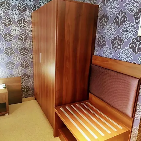 Готель Zamek Centrum 4*