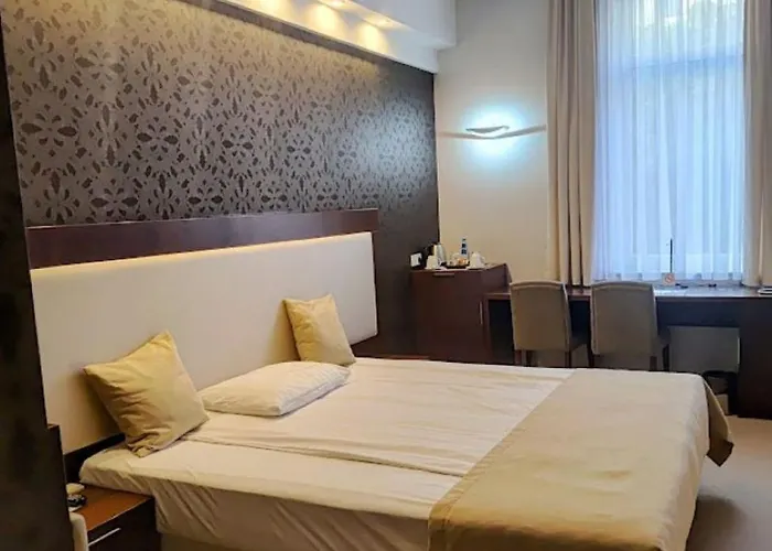 Готель Zamek Centrum