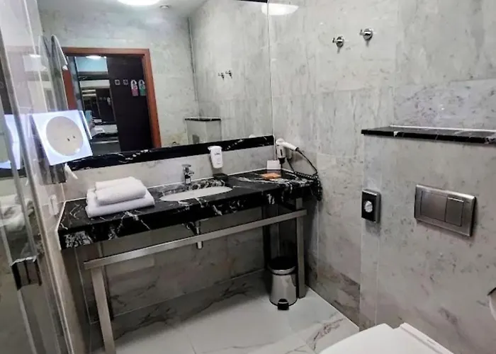 Готель Zamek Centrum Щецин